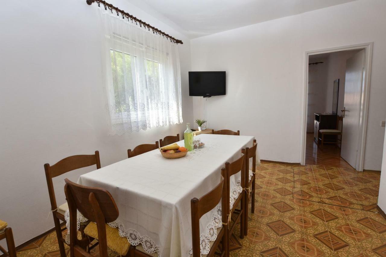 פרימוסטן Apartment Maria מראה חיצוני תמונה